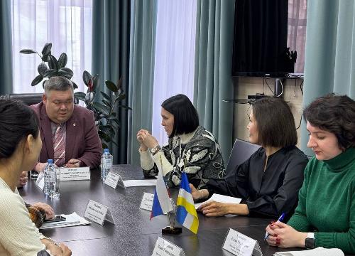 Е.В. Пегасов провёл рабочее совещание с членами информационно-аналитической комиссии СКСО при Счетной палате РФ